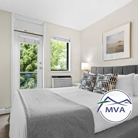 Alpenglow Lodge Two Bedroom Apartment By Mva Whistler Exterior photo