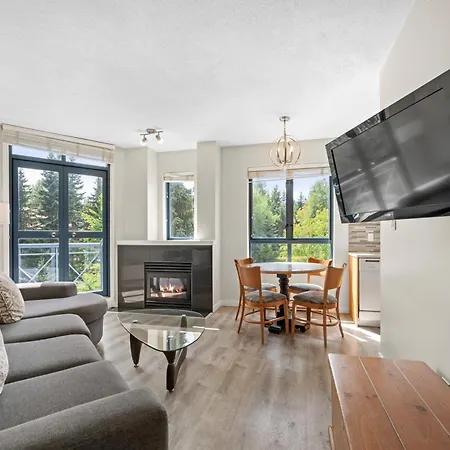 Alpenglow Lodge Two Bedroom Apartment By Mva Whistler Exterior photo