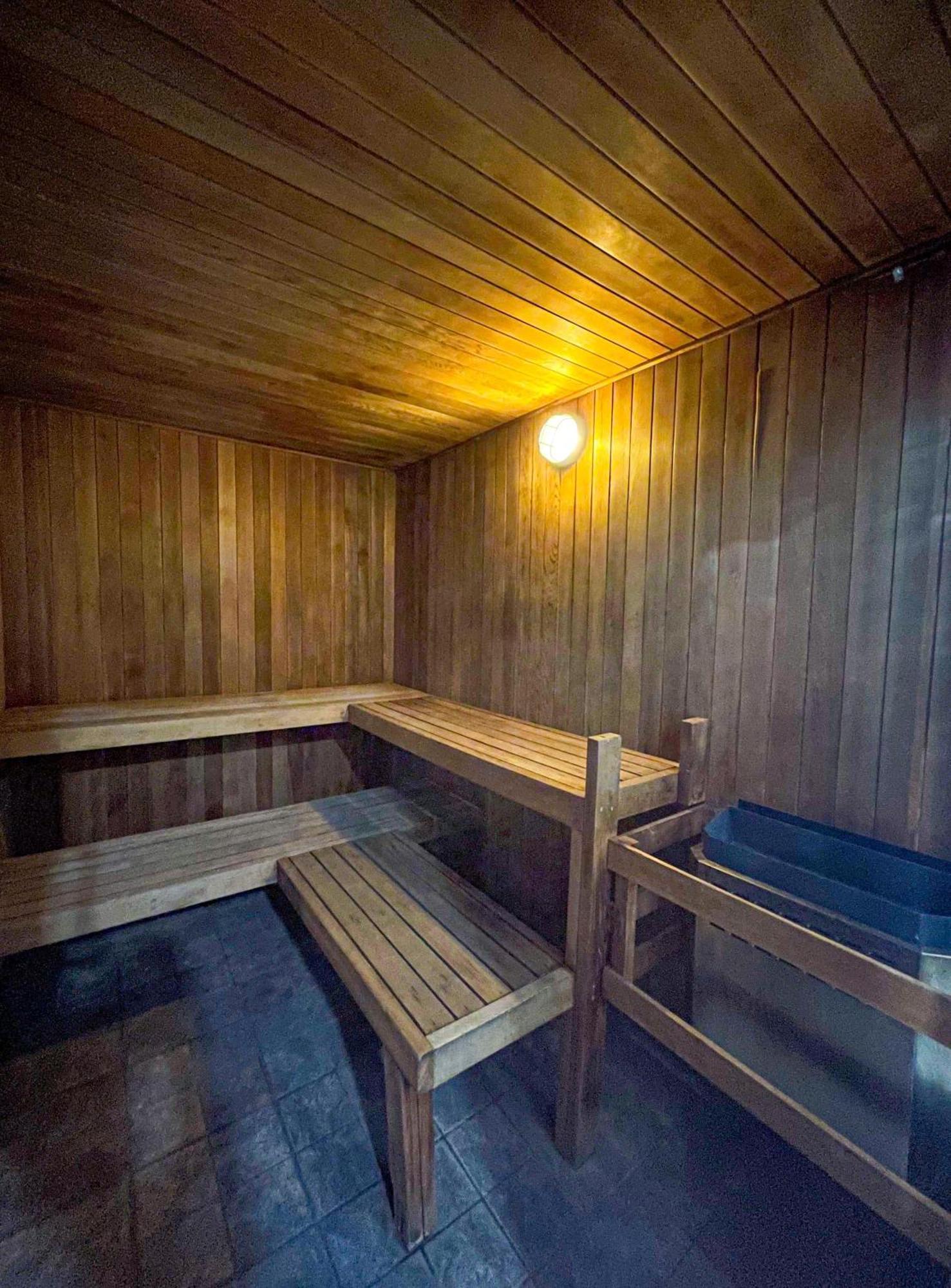 Alpenglow Two Bedroom By Mva Whistler